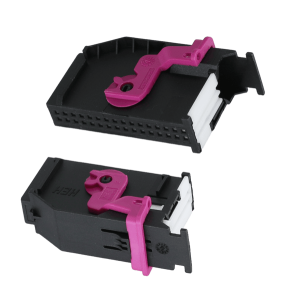 36-Pin Automotive Connector DJ7322B-0.6-21